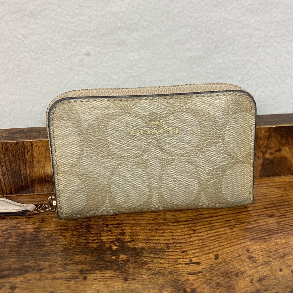 Mini coach canvas wallet